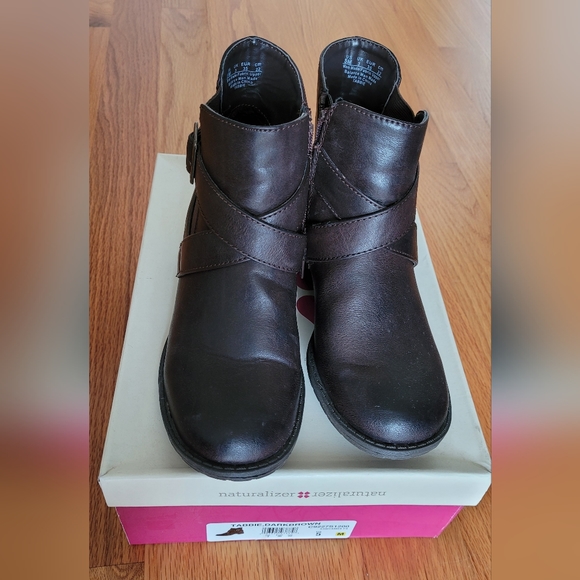 NEW Nautralizer Tabbie Ankle Boots | Dark Brown | Women's 5 - Picture 5 of 5